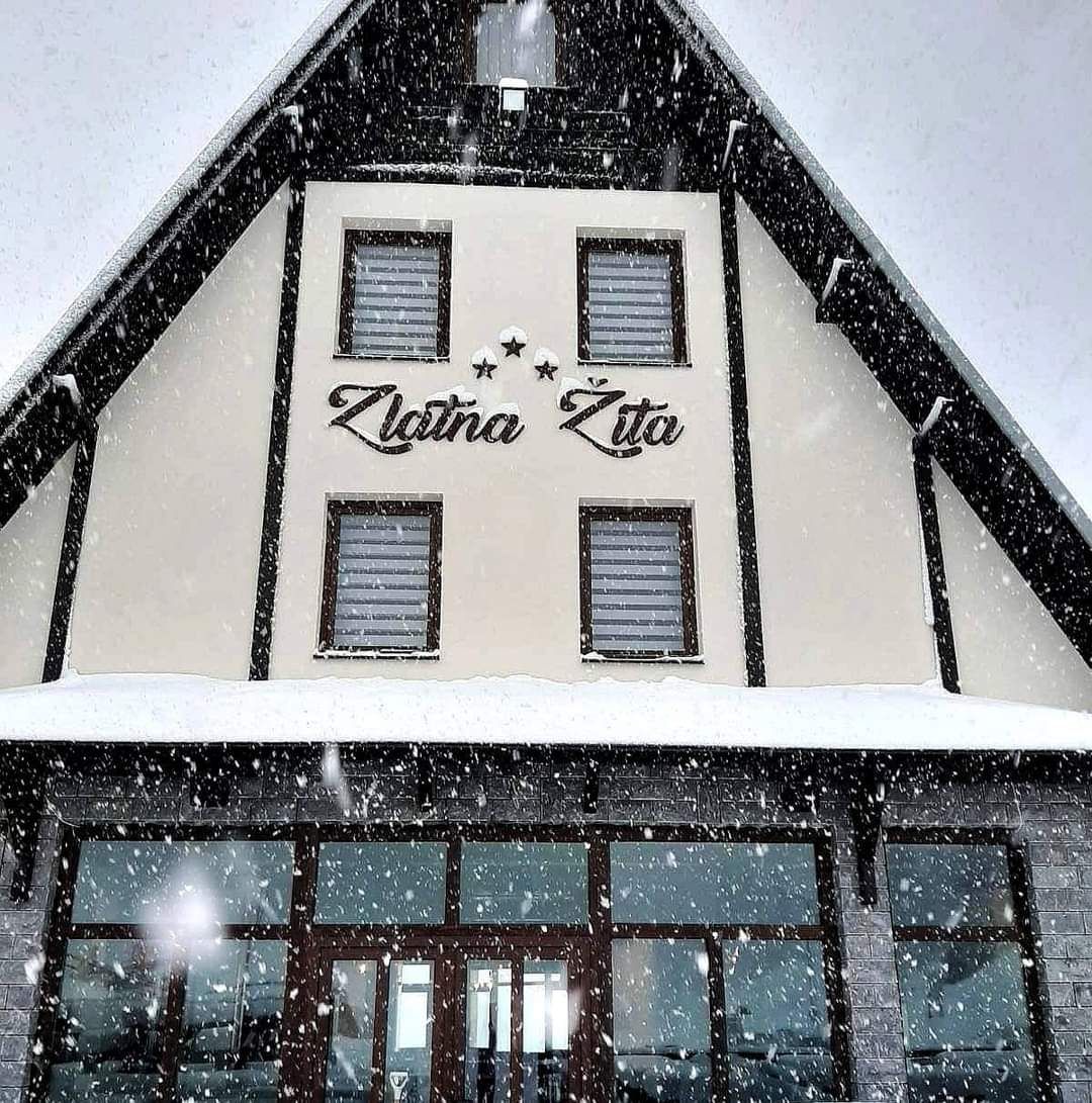 Sponzor kluba Zlatna Žita.